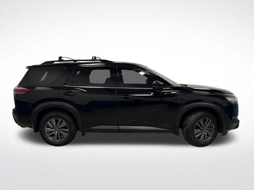 2024 Nissan Pathfinder SV 4WD