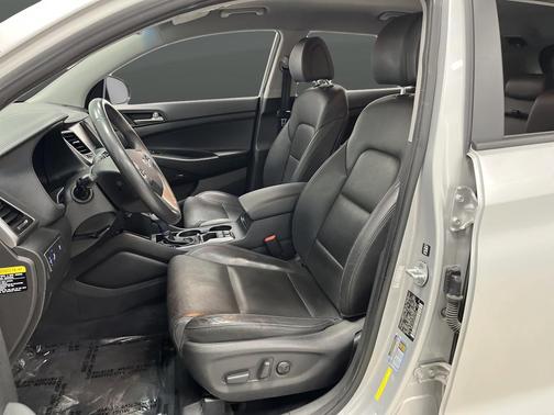 2018 Hyundai TUCSON SEL Plus