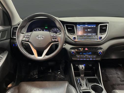 2018 Hyundai TUCSON SEL Plus