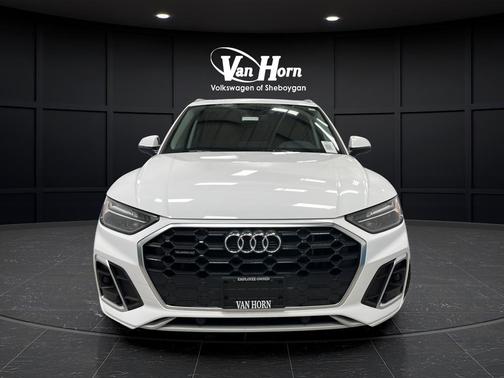 Ibis White 2022 Audi Q5 55 S line Premium