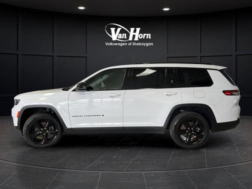 Bright White Clearcoat 2022 Jeep Grand Cherokee L Limited