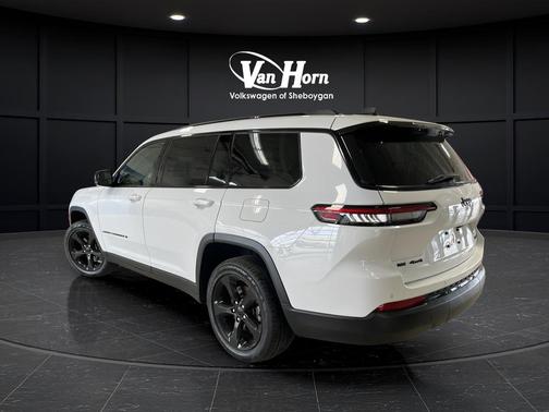 Bright White Clearcoat 2022 Jeep Grand Cherokee L Limited
