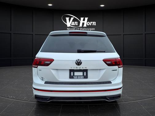 2022 Volkswagen Tiguan 2.0T SE R-Line Black 4MOTION