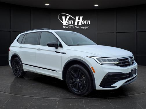 2022 Volkswagen Tiguan 2.0T SE R-Line Black 4MOTION