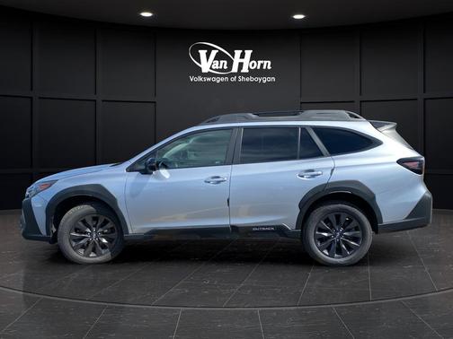 Ice Silver Metallic 2024 Subaru Outback Onyx Edition