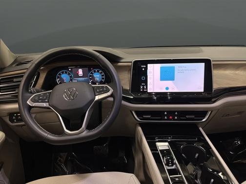 2024 Volkswagen Atlas 2.0T SE w/Technology 4MOTION