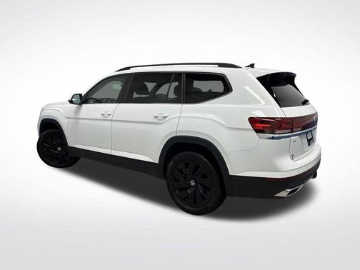 2024 Volkswagen Atlas 2.0T SE w/Technology 4MOTION