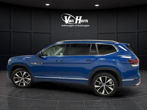 Blue Metallic 2025 Volkswagen Atlas 2.0T SEL Premium R-Line 4MOTION