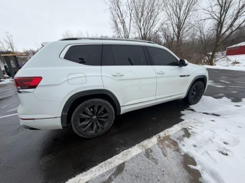 2022 Volkswagen Atlas 3.6L SEL Premium