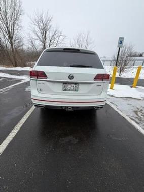 2022 Volkswagen Atlas 3.6L SEL Premium