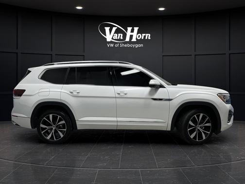2025 Volkswagen Atlas 2.0T SEL Premium R-Line 4MOTION