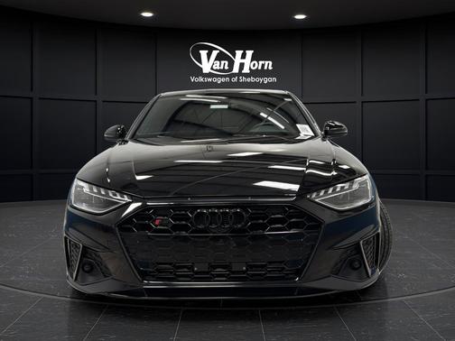 Mythos Black Metallic 2023 Audi S4 Premium Plus TFSI quattro Tiptronic