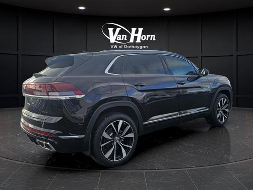 2026 Volkswagen Atlas Cross Sport 2.0T SEL Premium