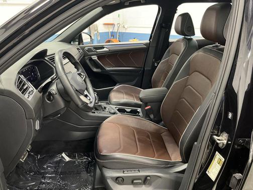 2022 Volkswagen Tiguan 2.0T SEL R-Line 4MOTION