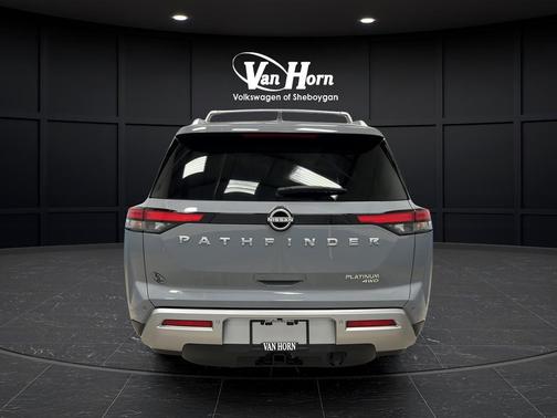 Boulder Gray Pearl 2025 Nissan Pathfinder Platinum 4WD