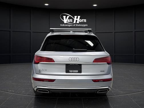 Silver Metallic 2023 Audi Q5 45 S line Premium