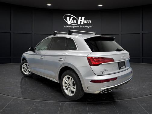 Silver Metallic 2023 Audi Q5 45 S line Premium