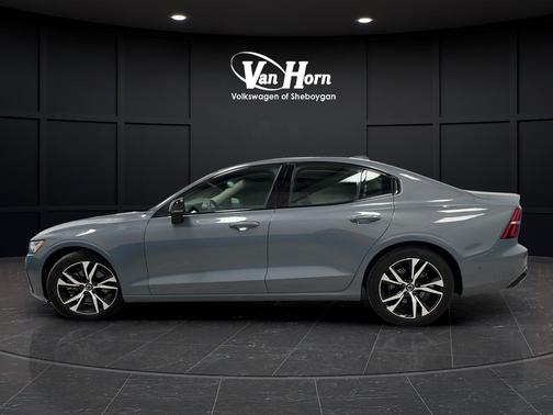 Gray 2024 Volvo S60 B5 Plus Dark Theme