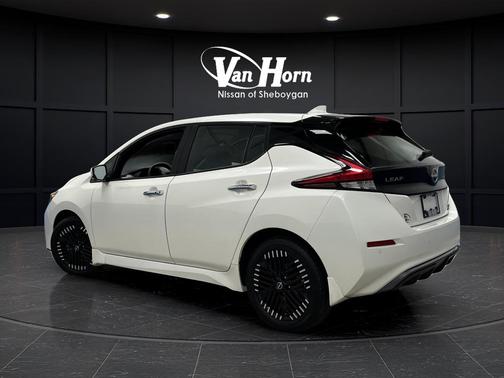 2025 Nissan Leaf SV PLUS