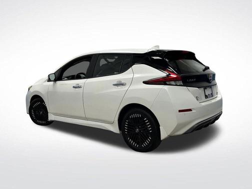 2025 Nissan Leaf SV PLUS