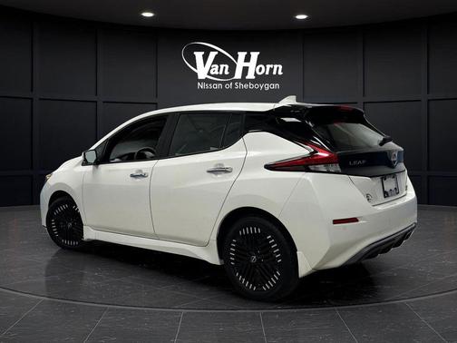 2025 Nissan Leaf SV PLUS