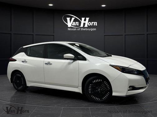 2025 Nissan Leaf SV PLUS