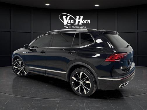 2022 Volkswagen Tiguan 2.0T SEL R-Line 4MOTION