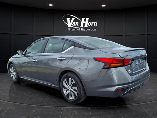 2023 Nissan Altima S FWD