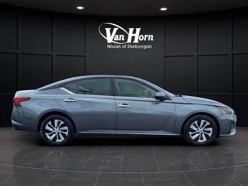 2023 Nissan Altima S FWD