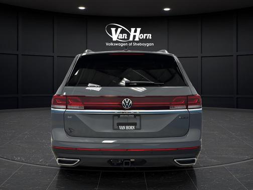 Gray 2025 Volkswagen Atlas 2.0T SE w/Technology 4MOTION