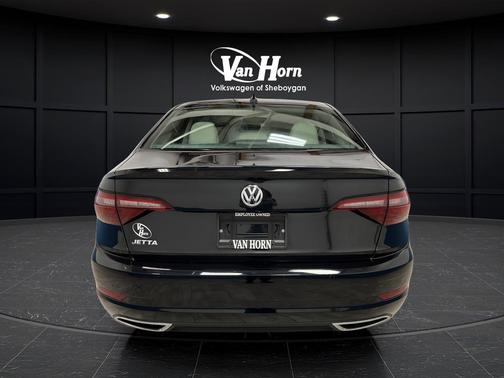 Deep Black 2021 Volkswagen Jetta 1.4T SEL Premium