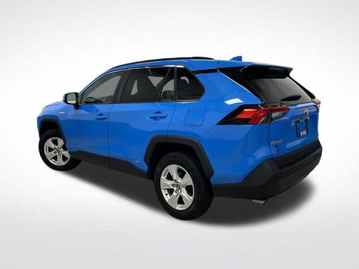 2020 Toyota RAV4 Hybrid XLE