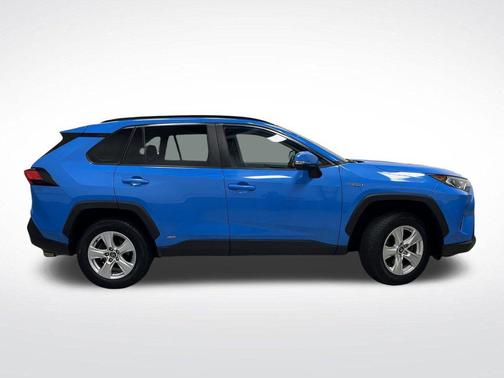 2020 Toyota RAV4 Hybrid XLE