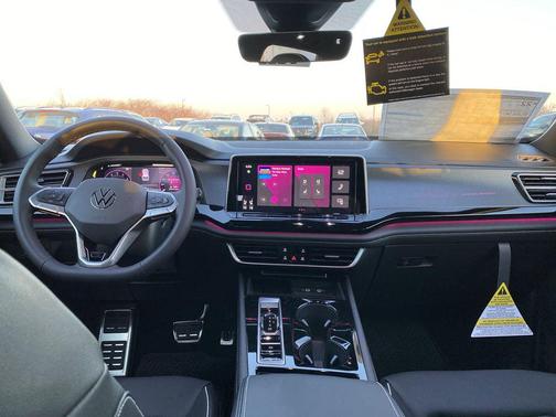 2026 Volkswagen Atlas Cross Sport 2.0T SEL Premium