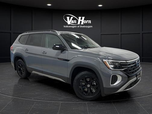 2024 Volkswagen Atlas 2.0T SEL