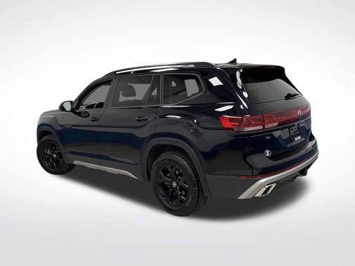 2024 Volkswagen Atlas 2.0T SE w/Technology 4MOTION