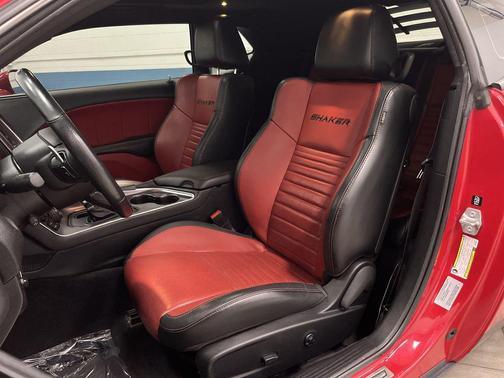 2016 Dodge Challenger R/T Scat Pack