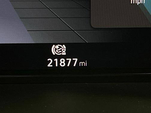 2025 Volkswagen Atlas Cross Sport 2.0T SE w/Technology 4MOTION