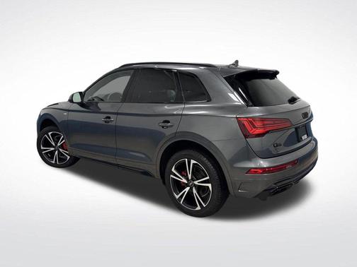 2025 Audi Q5 45 S line Premium Plus