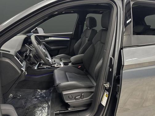 2025 Audi Q5 45 S line Premium Plus