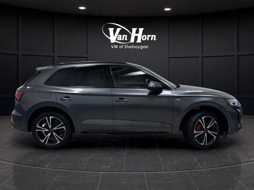 2025 Audi Q5 45 S line Premium Plus