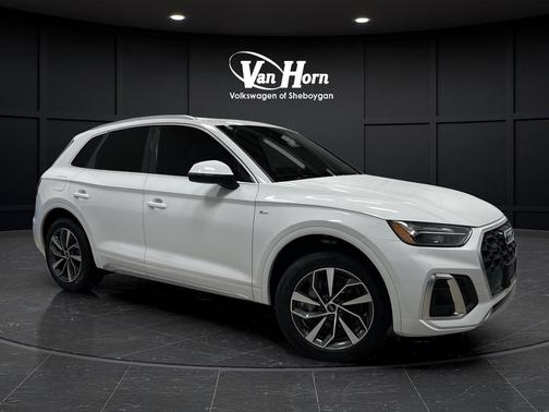 2023 Audi Q5 45 S line Premium