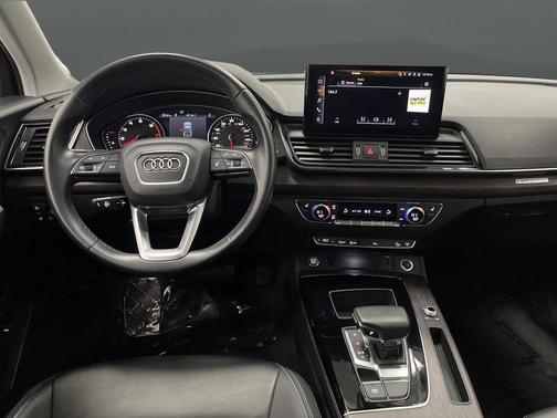 2023 Audi Q5 45 S line Premium