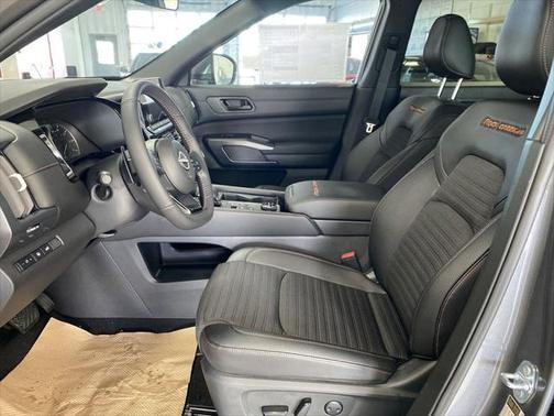 2025 Nissan Pathfinder Rock Creek 4WD
