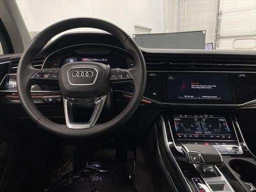 2023 Audi Q7 55 Prestige
