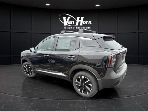 Super Black 2026 Nissan Kicks SV