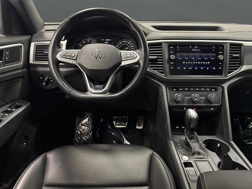 2021 Volkswagen Atlas Cross Sport 3.6L V6 SE w/Technology R-Line