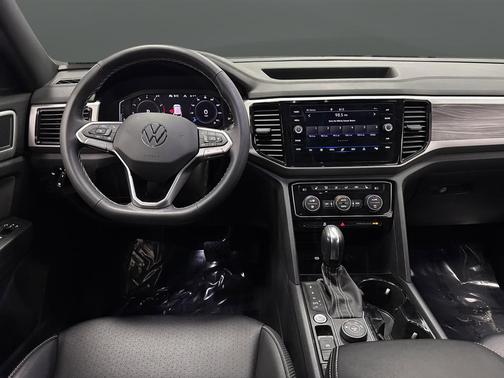 2022 Volkswagen Atlas Cross Sport 3.6L V6 SE w/Technology
