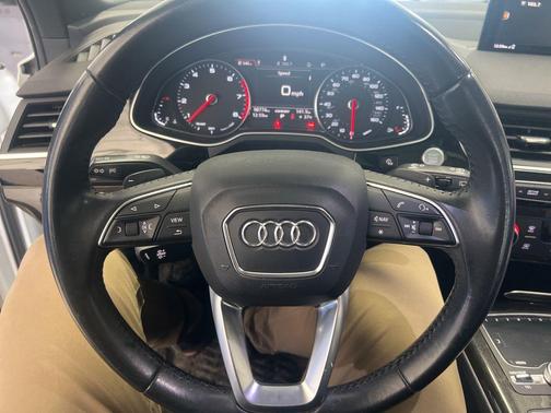 2019 Audi Q7 55 Premium