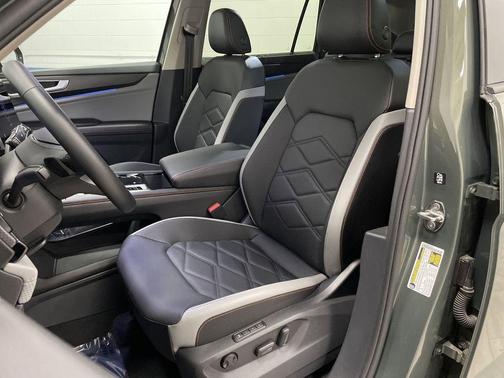 2024 Volkswagen Atlas 2.0T SEL